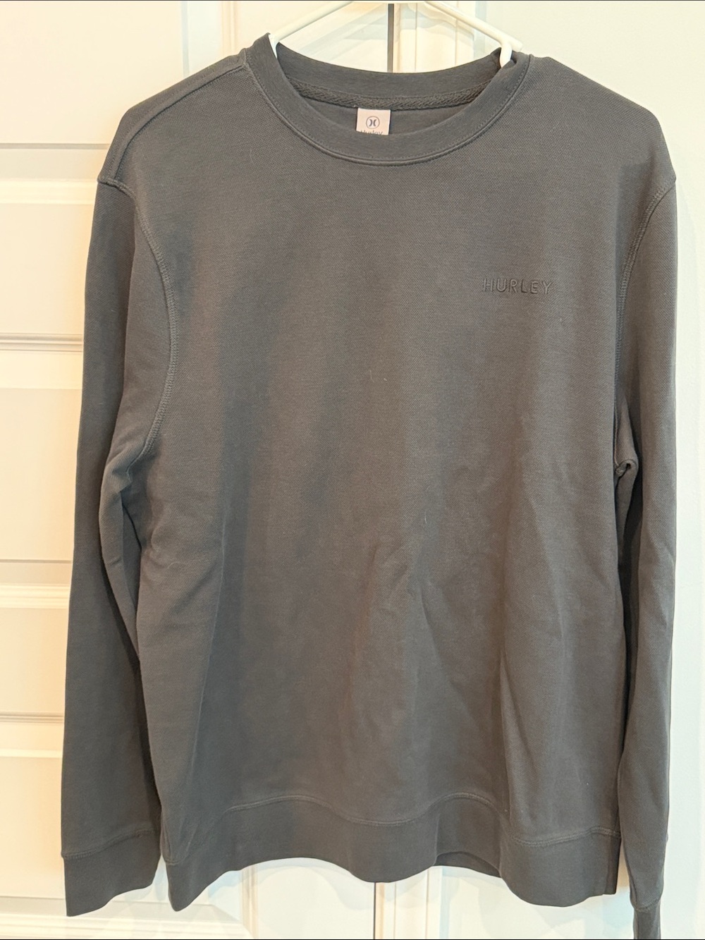 Hurley Men's Crew Sweatshirt in Slate